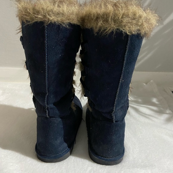 SOLD!! - Picture 3 of 4